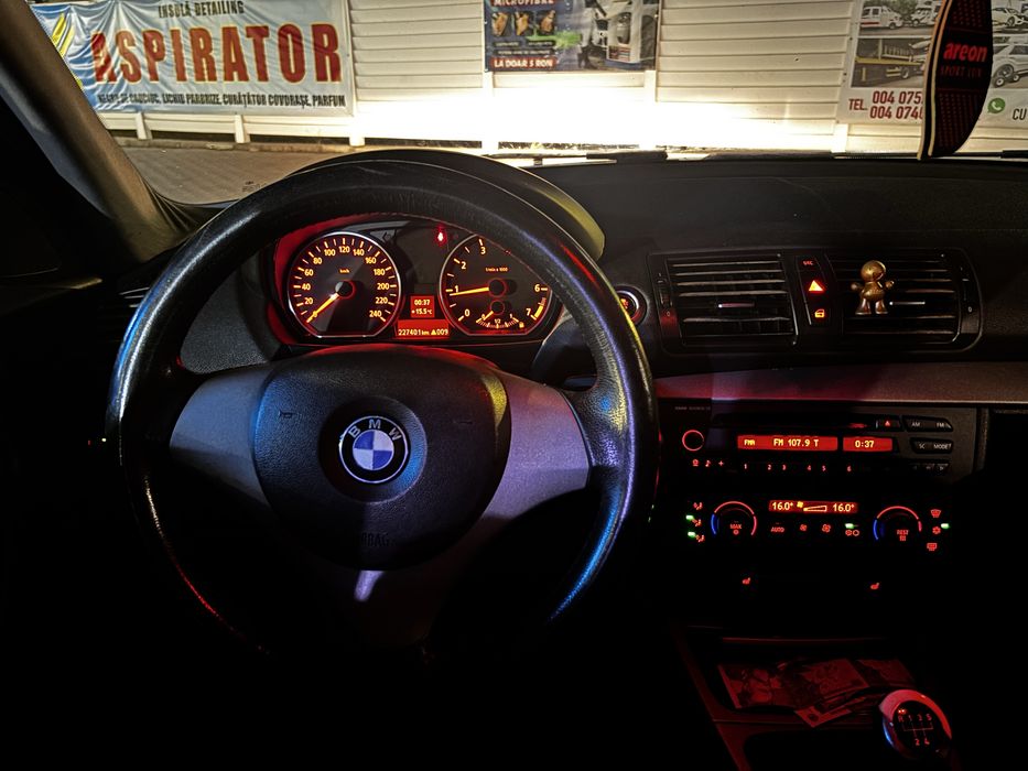 BMW Seria 1 2005