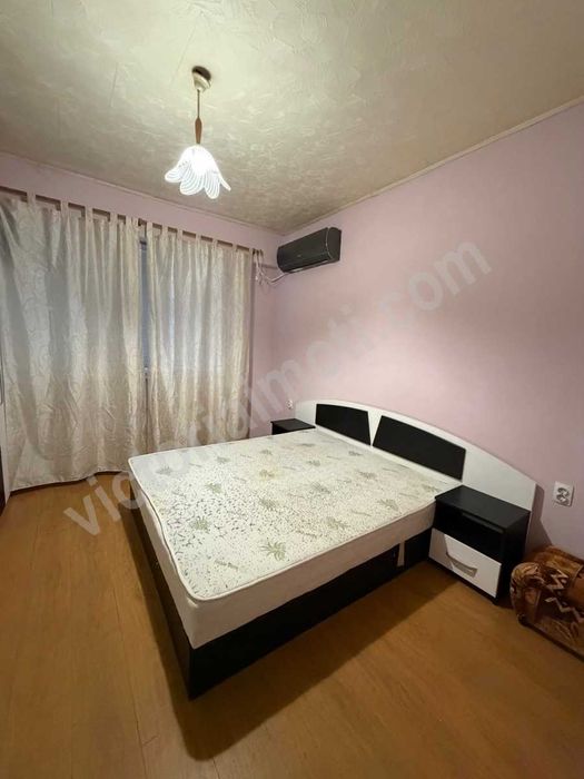 Просторен двустаен апартамент в кв. Чолаковци