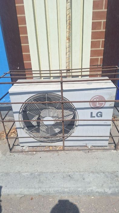 Продаю кондиционеры 2шт