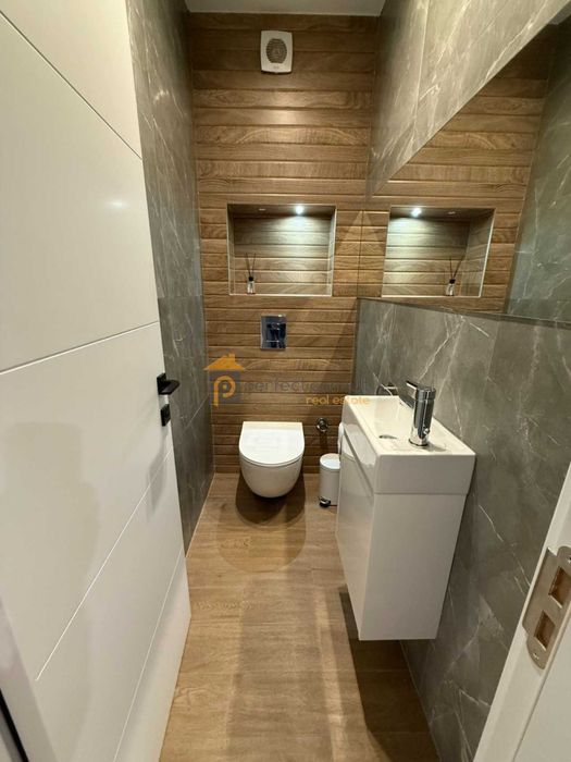 Дава се под наем Тристаен апартамент в Пловдив, Южен - 100 кв.м за 650 € - Снимка #13