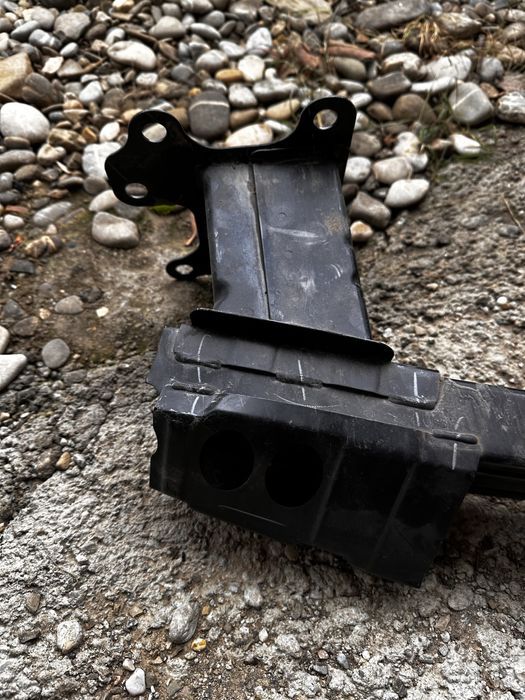 Armătură față honda cr v.