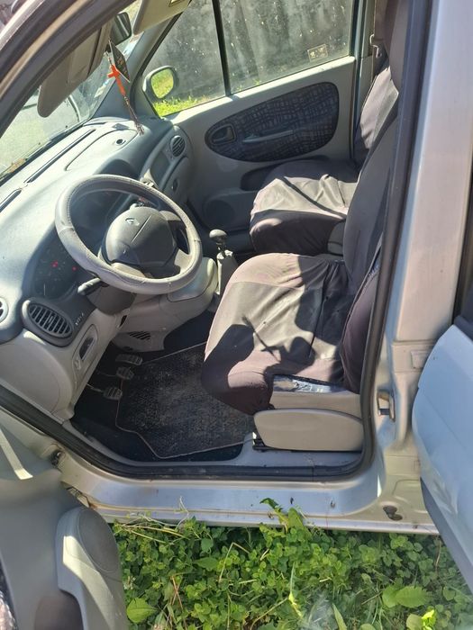 Autoturism de vânzare