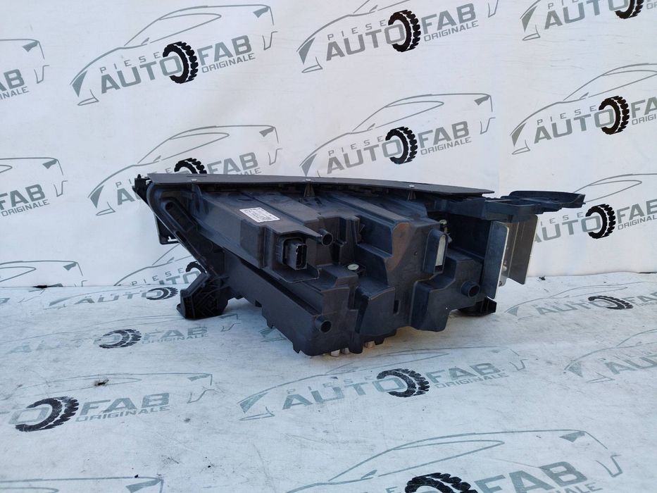 Far dreapta Opel Mokka B Full LED iLux Matrix 9834016680 nou original