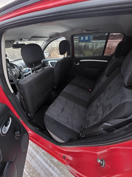 Dacia Sandero 1.5 dci an 2009 înmatriculat acte la zi proprietar