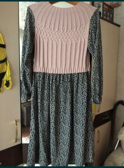 Продам платья недорого