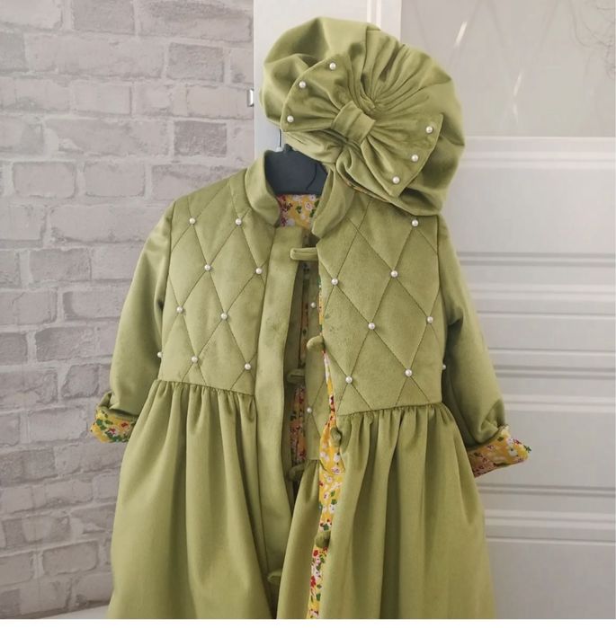 Шапан кәжекей на возраст 2-3 годика.