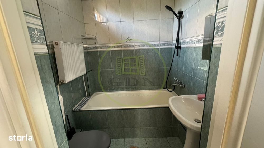 Inchiriere apartament de 85 mp. la casa, str Rosiori