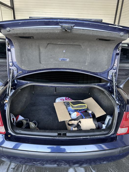 Passat b5 1996 год (1.6 литр)