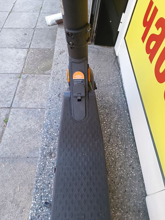 Тротинетка Ninebot by Segway ES4