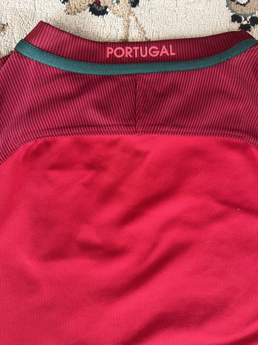 Ретро форма португалий