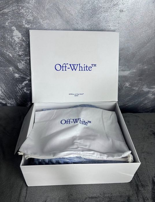 off white odsy 1000