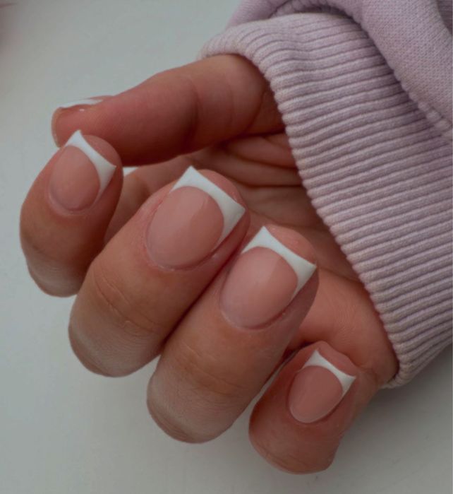 Маникюр , гель-укрепление  / Наращивание  ногтей