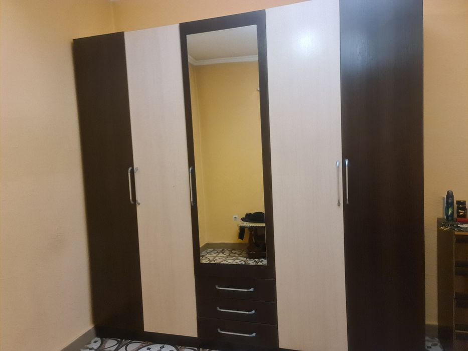 Продам шкаф 5 дверный