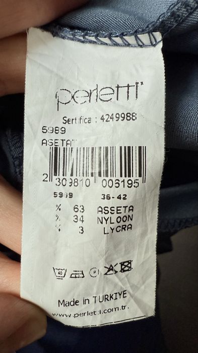 Платье коктейльное в S/M размере для мероприятий.