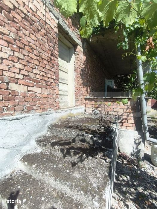 Casa de vanzare, 98 mp, zona Razboieni Cetate