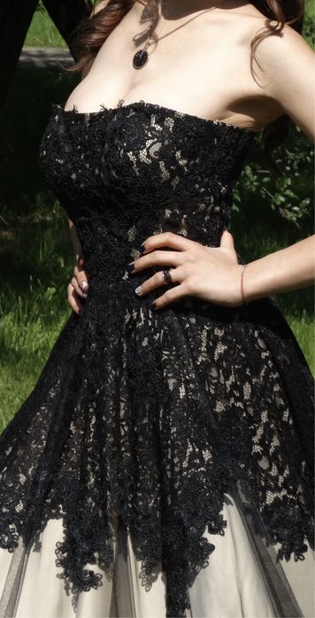 Абитуриентска бална рокля от дизайнера Яна Конжагюлова