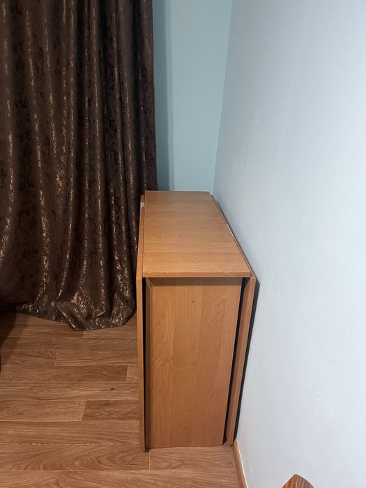 Стол книжка …………