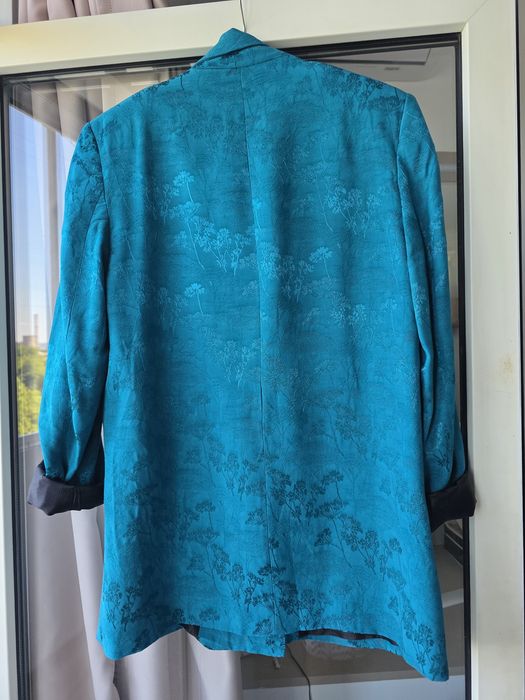 Сако  Zara    xs