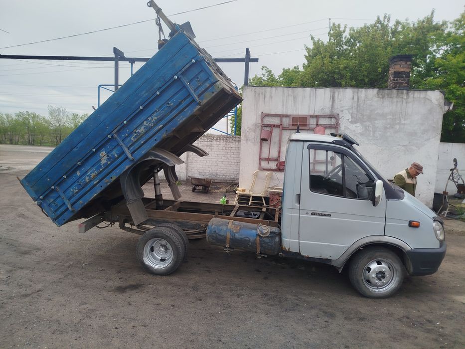 Продам газель самосвал