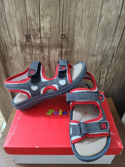 Босоножки для мальчика Polaris 33размер, новые, мягкие