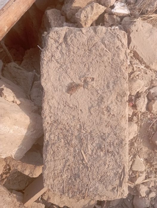 Xom gʻisht bor   35-12 razmer Б-У