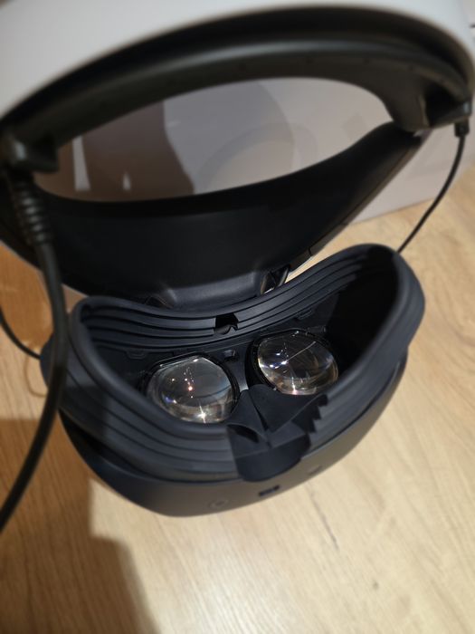 PlayStation VR2 + Adaptor PC oficial + 2 controllere