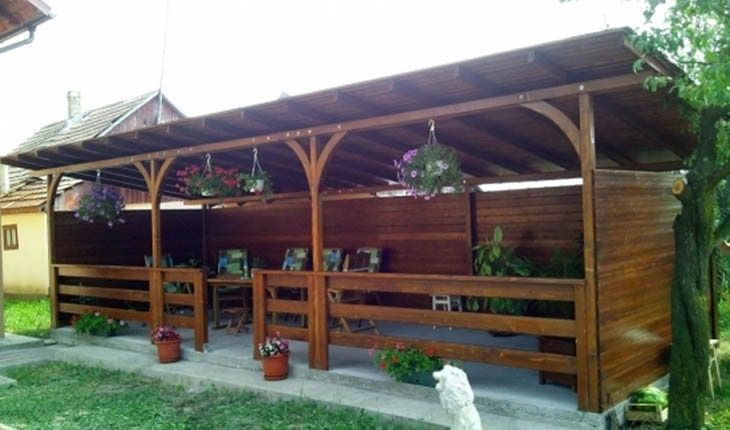 Vindem foisoare si terase la gata