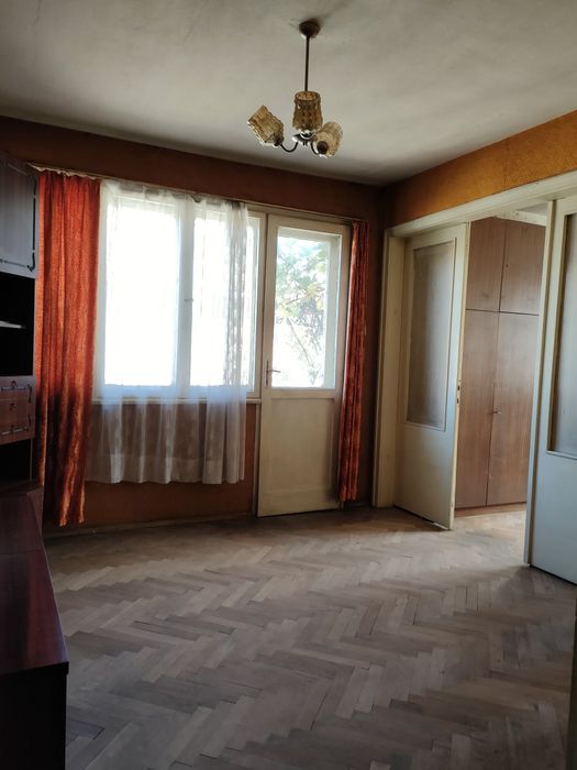 Продава се Тристаен апартамент в Велико Търново, Център - 128 кв.м за 704 €/кв.м - Снимка #3