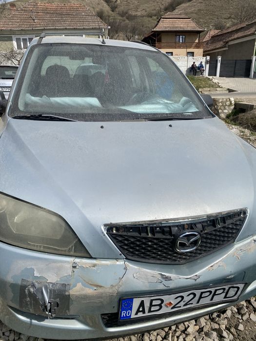 MAZDA 2 2003 — imagine 5
