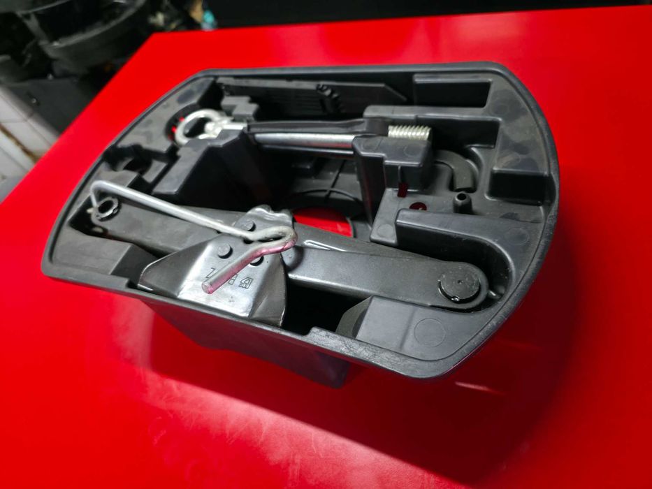 KIT Complet Cric AUTO OEM Peugeot 2008 3008 5008 Citroen