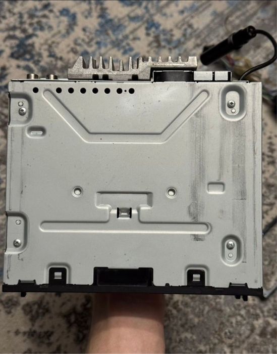 Продам Pioneer DEH-9650 BT