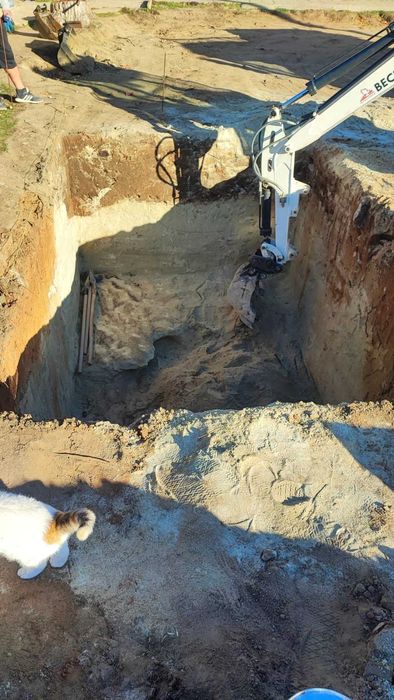 Услуги с мини багер и самосвал