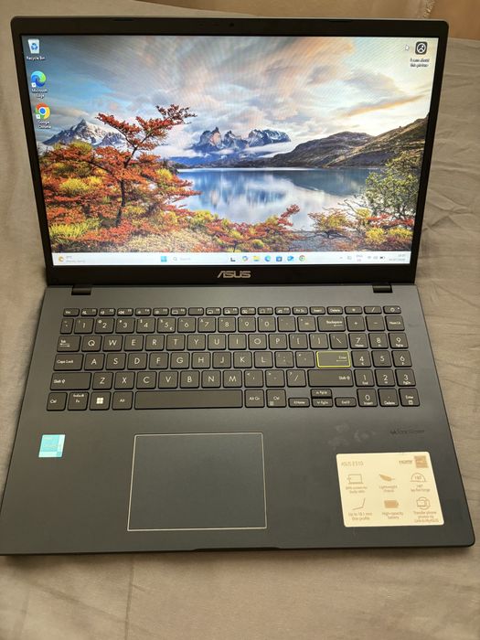 Vand laptop ASUS