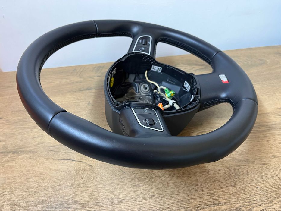 Оригинален кожен Мулти волан Audi S5 B8/8T Ауди С5 Б8/8Т