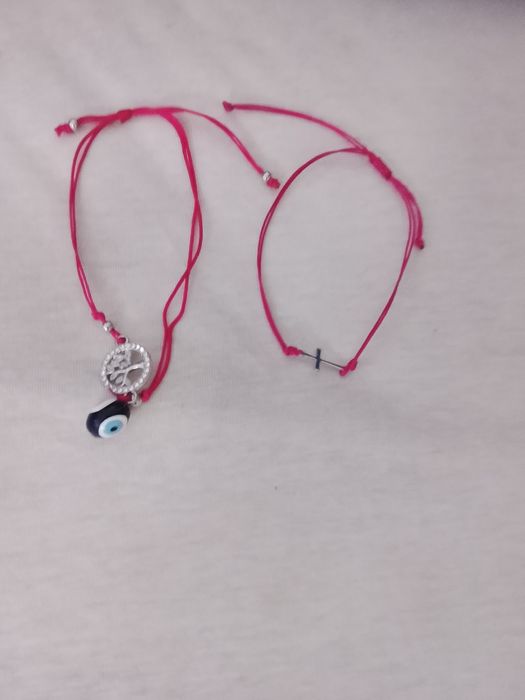 Гривни против уроки със сребърна висулка