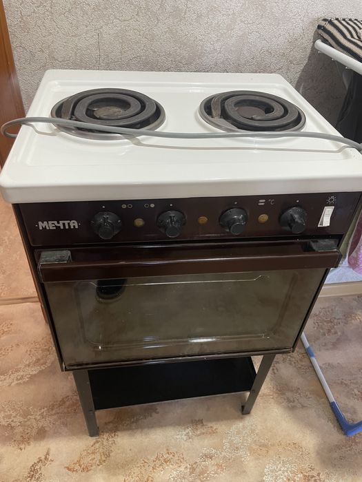 Продам Эл Плиту МЕЧТА 15000