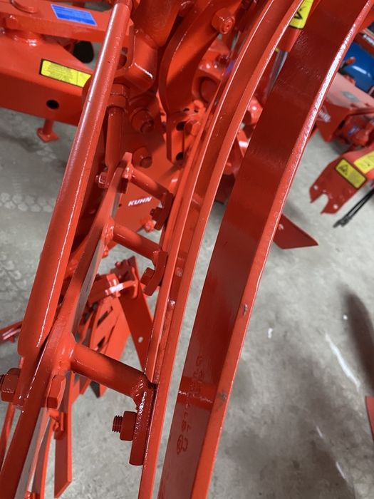 Plug Kuhn Multimaster si Master 110 103 122 cu 4 brazde 2012 Lemken