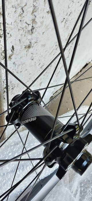 Карбонова предна капла Lapierre LP Carbon AM 29´ Boost  Disc Tubeless MTB front wheel