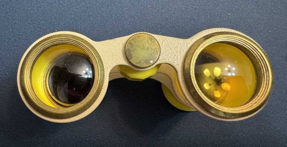 Продам винтажный театр/оперный бинокль СССР