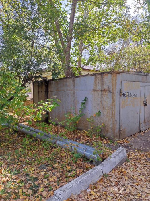 Продам металический гараж.