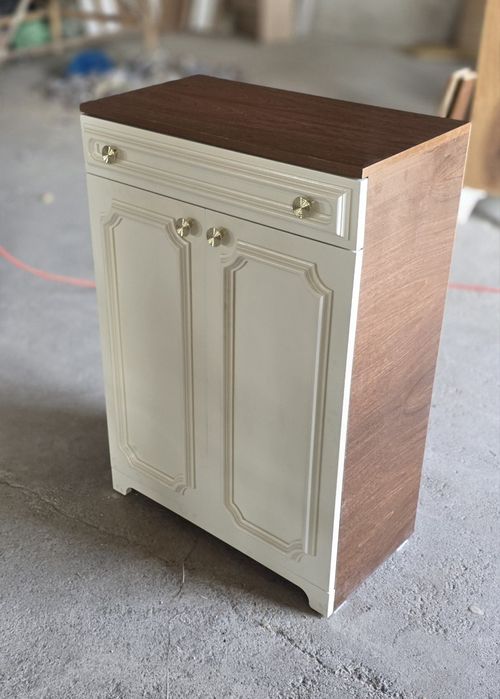 Mebell oyoq kiyim javoni