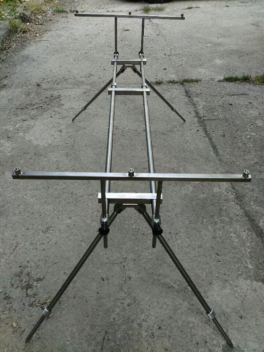 Неръждаема рибарска стойка за три въдици