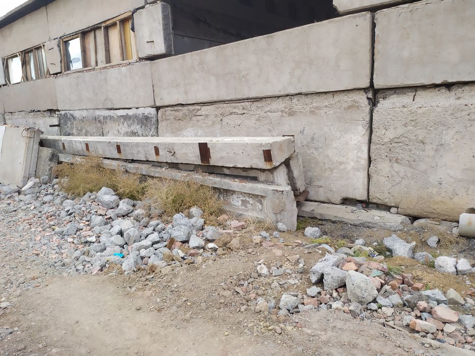 Стройматериалы колонны. Ригель