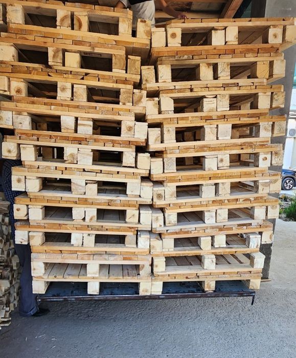 Паддон,Палет,Паддон,Полет,Поддон.