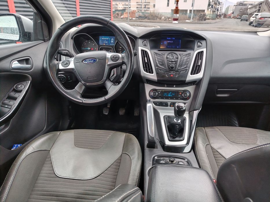 Ford Focus 3 Champions League  – scaune & parbriz încălzite!
