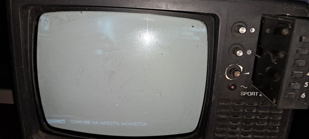 Tv alb/negru Sport 233 E