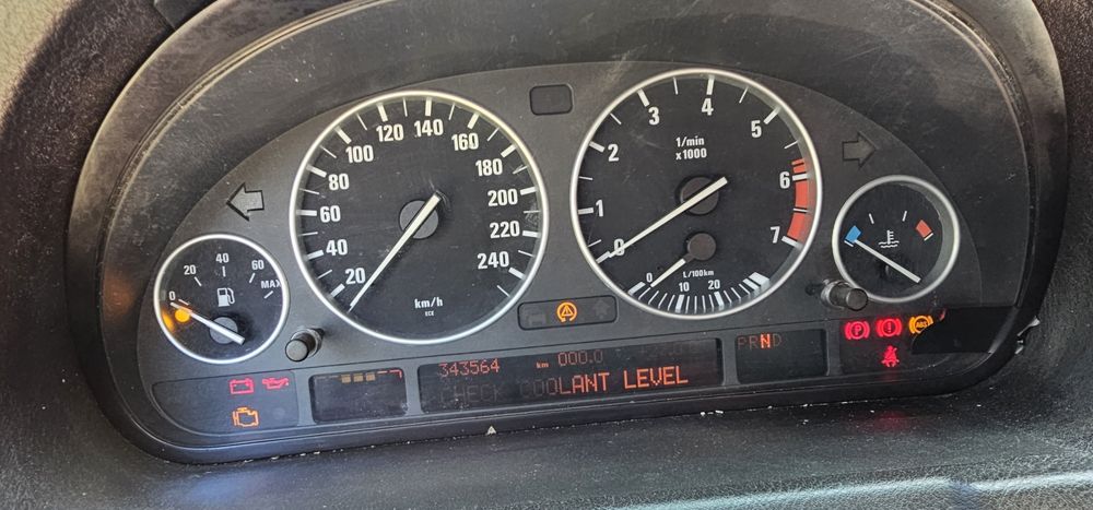 Части за BMW X5 E53 4.4i