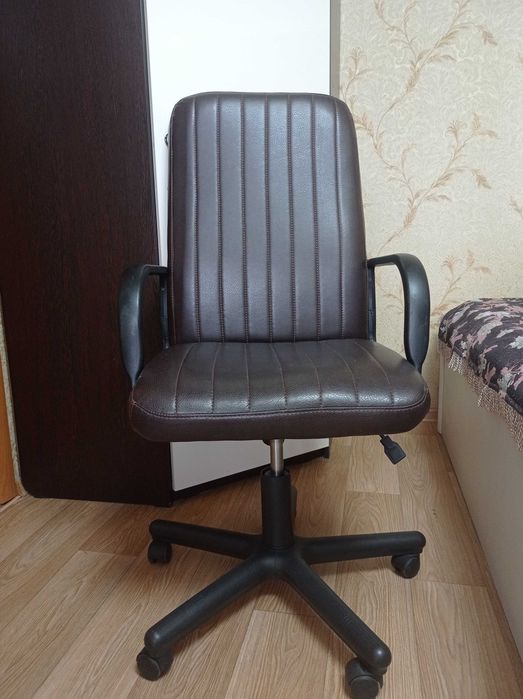 кресло для дома офиса