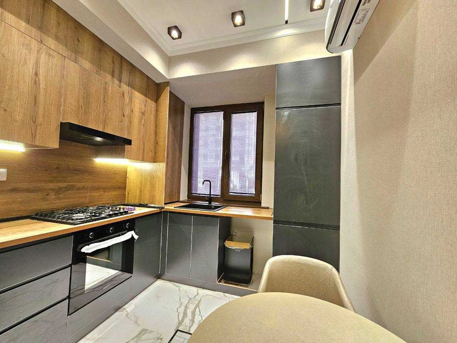 Сдается в центре города 3х ком. (ул.Фидокор) 3/1/10 Р1