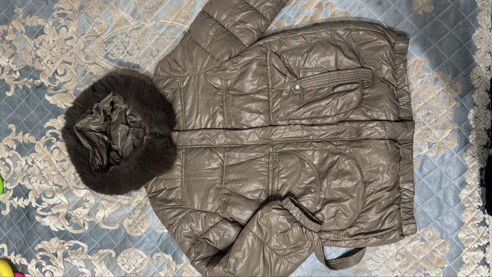 Куртки по 2500тг